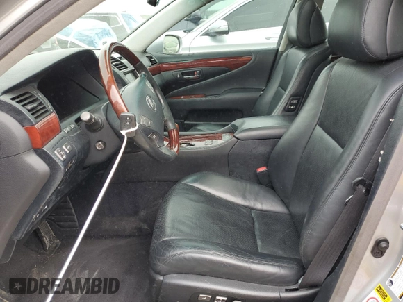 2008 Lexus LS 460 L with VIN JTHGL46F185024541, listed as a Copart auction lot 88857865 with 132,880 mi miles and Clean title. Bid and sale history available at DreamBid. Image 7.