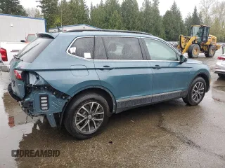 2020 Volkswagen Tiguan SE with VIN 3VV2B7AX4LM005342, listed as a Copart auction lot 52052615 with 35,787 mi miles and Salvage Title. Bid and sale history available at DreamBid. Image 3.