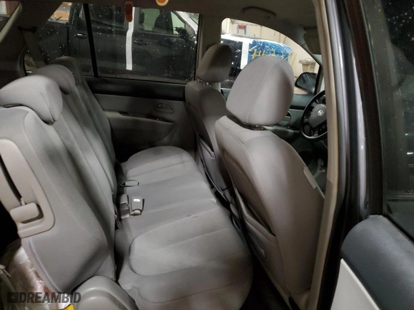 2007 Kia Rondo EX with VIN KNAFG526877090484, listed as a Copart auction lot 82470434 with 156,514 mi miles and Clean Title. Bid and sale history available at carsss.com. Image 11.