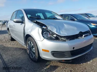 2011 Volkswagen Golf with VIN WVWDA7AJ7BW240211, listed as a IAAI auction lot 41807381 with 220,246 mi miles. Bid and sale history available at carsss.com. Image 1.
