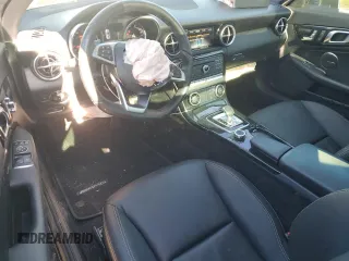 2017 Mercedes-Benz SLC 300 z VIN WDDPK3JA3HF138003, wystawiony jako Copart lot #81404554 z przebiegiem 23 339 mil mil oraz Nie do naprawy • Non repairable. Historia ofert i sprzedaży dostępna na DreamBid. Obrazek 8.