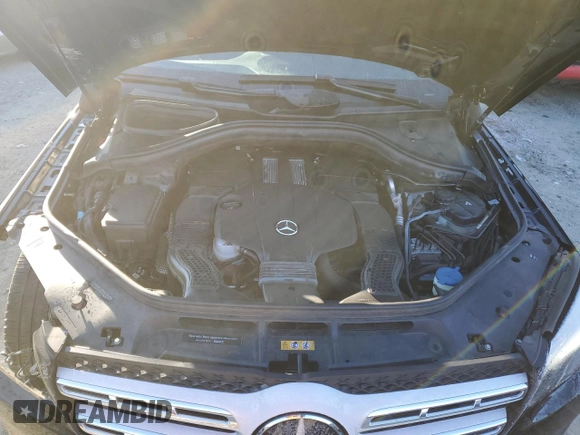 2019 Mercedes-Benz GLS with VIN 4JGDF6EEXKB240330, listed as a Copart auction lot 68196992 with 31,593 mi miles. Bid and sale history available at carsss.com. Image 12.
