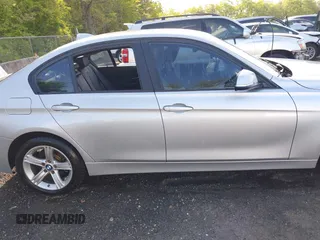 2014 BMW 3 Series 328d z VIN WBA3D3C58EK157097, wystawiony jako IAAI lot #42081036 z przebiegiem 117 898 mil mil oraz . Historia ofert i sprzedaży dostępna na DreamBid. Obrazek 12.