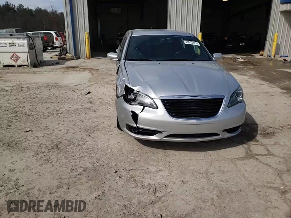 2012 Chrysler 200 S with VIN 1C3CCBHG9CN222016, listed as a Copart auction lot 49918425 with 135,519 mi miles and Clean Title. Bid and sale history available at carsss.com. Image 13.