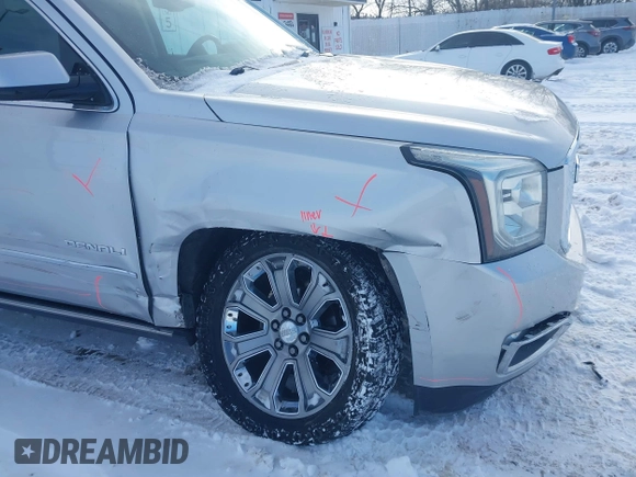 2016 GMC Yukon Denali with VIN 1GKS2CKJ7GR151020, listed as a IAAI auction lot 41539216 with 120,893 mi miles. Bid and sale history available at carsss.com. Image 6.