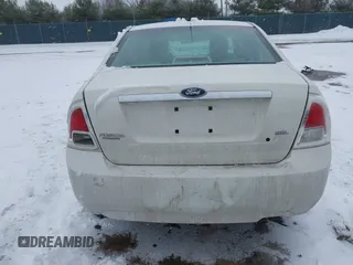 2009 Ford Fusion SEL with VIN 3FAHP08Z89R201925, listed as a IAAI auction lot 41299211 with 128,171 mi miles. Bid and sale history available at carsss.com. Image 16.