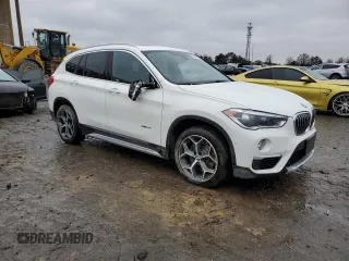 2017 BMW X1 xDrive28i with VIN WBXHT3C35H5F72686, listed as a Copart auction lot 39070823 with 41,723 mi miles. Bid and sale history available at carsss.com. Image 4.