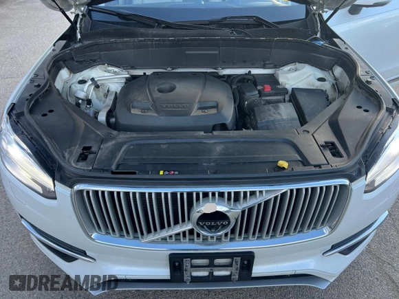 2016 Volvo XC90 T6 Inscription with VIN YV4A22PL4G1083914, listed as a Copart auction lot 52651025 with 178,477 mi miles and Clean Title. Bid and sale history available at carsss.com. Image 7.