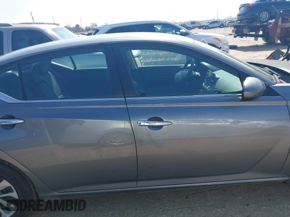 2023 Nissan Altima S with VIN 1N4BL4BV7PN332567, listed as a IAAI auction lot 41583015 with 41,277 mi miles and . Bid and sale history available at DreamBid. Image 14.