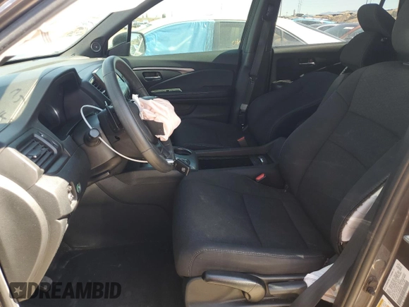 2021 Honda Passport Sport с VIN 5FNYF7H28MB000240, выставлен на аукционе Copart как лот 79478404 с пробегом 104 875 миль миль и Списание • Salvage title. История ставок и продаж доступна на DreamBid. Изображение 7.