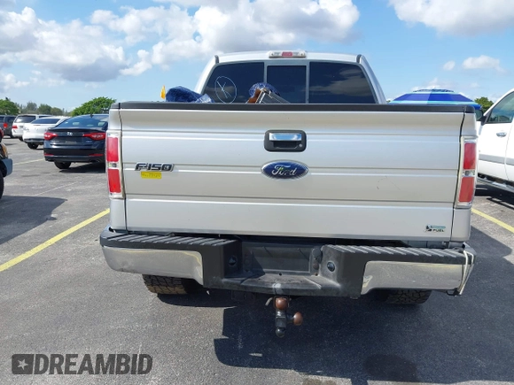 2010 Ford F-150 XL z VIN 1FTFW1EV3AFB95996, wystawiony jako IAAI lot #41496697 z przebiegiem 240 478 mil mil oraz . Historia ofert i sprzedaży dostępna na DreamBid. Obrazek 16.