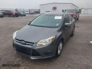 2014 Ford Focus SE with VIN 1FADP3F22EL171397, listed as a IAAI auction lot 41966681 with 182,303 mi miles. Bid and sale history available at carsss.com. Image 2.