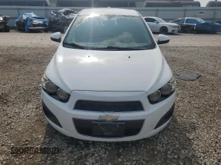 2015 Chevrolet Sonic LT z VIN 1G1JC5SH8F4120862, wystawiony jako Copart lot #60685265 z przebiegiem 163 346 mil mil oraz Czysty tytuł • Clean title. Historia ofert i sprzedaży dostępna na DreamBid. Obrazek 5.