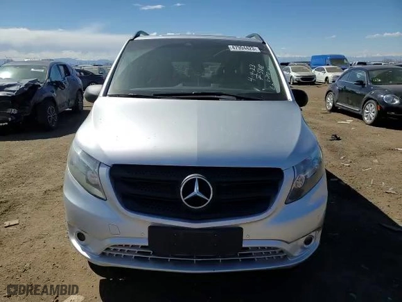 2016 Mercedes-Benz Metris Passenger Van with VIN WD4PG2EE0G3124634, listed as a Copart auction lot 47994423 with 122,692 mi miles. Bid and sale history available at carsss.com. Image 12.