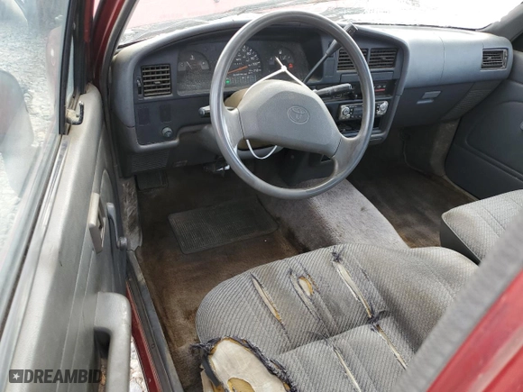 1992 Toyota 2WD Pickups DLX with VIN JT4RN93P1N5052818, listed as a Copart auction lot 77344244 with 484,357 mi miles and Salvage Title. Bid and sale history available at carsss.com. Image 8.