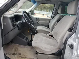 2002 Volkswagen EuroVan с VIN WV2KB47022H065941, выставлен на аукционе Copart как лот 79238234 с пробегом Не указан миль и Чистый • Clean title. История ставок и продаж доступна на DreamBid. Изображение 7.