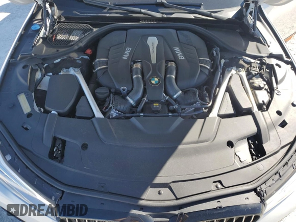 2019 BMW 7 Series 750i с VIN WBA7F0C51KGM24718, выставлен на аукционе Copart как лот 86527984 с пробегом 2 900 миль миль и Списание • Salvage title. История ставок и продаж доступна на DreamBid. Изображение 11.