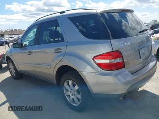 2006 Mercedes-Benz M 350 with VIN 4JGBB86E06A018999, listed as a IAAI auction lot 41923582 with 77,121 mi miles and . Bid and sale history available at DreamBid. Image 3.