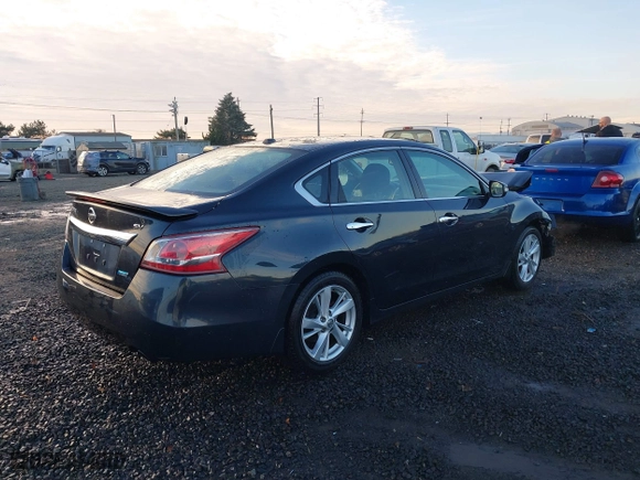 2013 Nissan Altima 2.5 S with VIN 1N4AL3AP7DN436853, listed as a IAAI auction lot 41290935 with 120,243 mi miles. Bid and sale history available at carsss.com. Image 4.