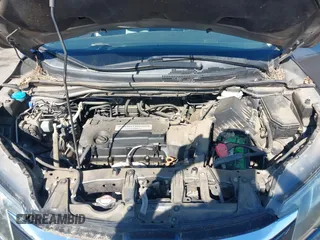 2015 Honda CR-V LX with VIN 3CZRM3H31FG709059, listed as a IAAI auction lot 42131551 with 98,738 mi miles and . Bid and sale history available at carsss.com. Image 10.