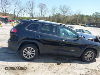 2020 Jeep Cherokee Latitude z VIN 1C4PJLCB2LD581248, wystawiony jako IAAI lot #41894729 z przebiegiem 91 536 mil mil oraz . Historia ofert i sprzedaży dostępna na DreamBid. Obrazek 12.