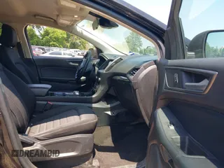 2020 Ford Edge SE with VIN 2FMPK3G95LBB57035, listed as a IAAI auction lot 42119978 with 136,428 mi miles and . Bid and sale history available at DreamBid. Image 5.