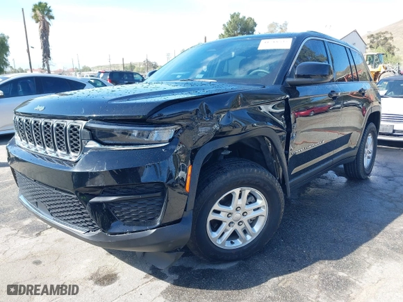 2023 Jeep Grand Cherokee Altitude with VIN 1C4RJHAG0PC513708, listed as a IAAI auction lot 41718535 with 33,133 mi miles. Bid and sale history available at carsss.com. Image 17.