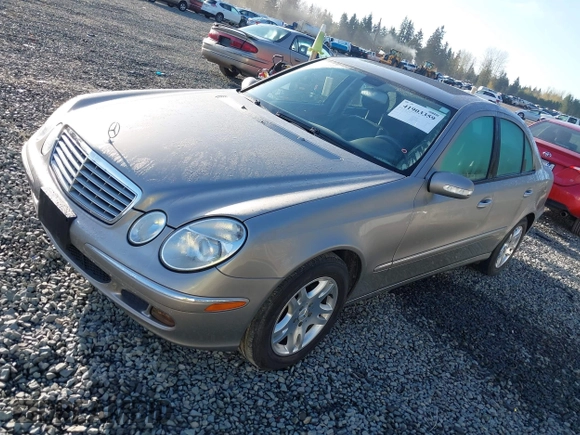 2006 Mercedes-Benz E-Class 3.5L with VIN WDBUF56J36A765623, listed as a IAAI auction lot 41903359 with 46,856 mi miles. Bid and sale history available at carsss.com. Image 2.