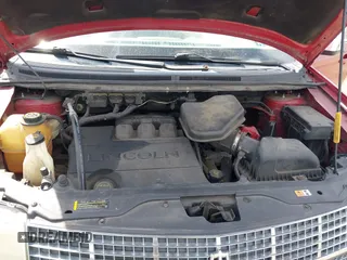 2007 Lincoln MKX with VIN 2LMDU68C77BJ02928, listed as a IAAI auction lot 41921913 with 101,100 mi miles. Bid and sale history available at carsss.com. Image 10.