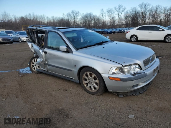 2002 Volvo V40 с VIN YV1VW29522F843173, выставлен на аукционе Copart как лот 42961395 с пробегом 153 534 миль миль и Списание • Salvage title. История ставок и продаж доступна на DreamBid. Изображение 4.