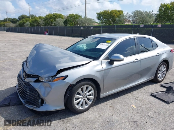 2019 Toyota Camry LE with VIN 4T1B11HK4KU249720, listed as a IAAI auction lot 41940728 with 35,891 mi miles and . Bid and sale history available at DreamBid. Image 17.