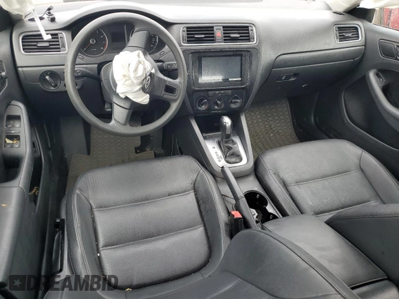 2014 Volkswagen Jetta SE with VIN 3VWD17AJXEM359307, listed as a Copart auction lot 59985785 with 152,180 mi miles and Clean title. Bid and sale history available at DreamBid. Image 8.