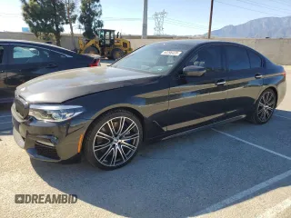 2017 BMW 5 Series 540i z VIN WBAJE5C31HG915934, wystawiony jako Copart lot #50396425 z przebiegiem 71 652 mil mil oraz Szkoda całkowita • Salvage title. Historia ofert i sprzedaży dostępna na DreamBid. Obrazek 1.