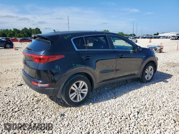 2017 Kia Sportage LX z VIN KNDPMCAC0H7229035, wystawiony jako Copart lot #58212175 z przebiegiem 66 041 mil mil oraz Szkoda całkowita • Salvage title. Historia ofert i sprzedaży dostępna na DreamBid. Obrazek 3.