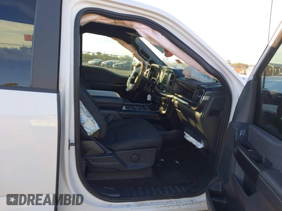 2023 Ford F-150 XL with VIN 1FTFW1E83PFA07321, listed as a IAAI auction lot 41132986 with 25,997 mi miles. Bid and sale history available at carsss.com. Image 5.