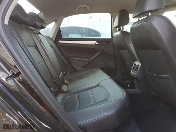 2013 Volkswagen Passat SE w/Sunroof with VIN 1VWBH7A33DC125319, listed as a Copart auction lot 44642515 with 175,704 mi miles and Clean Title. Bid and sale history available at carsss.com. Image 10.