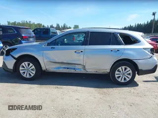 2018 Subaru Outback Premium z VIN 4S4BSACC2J3305199, wystawiony jako IAAI lot #42203899 z przebiegiem 28 804 mil mil oraz . Historia ofert i sprzedaży dostępna na DreamBid. Obrazek 15.
