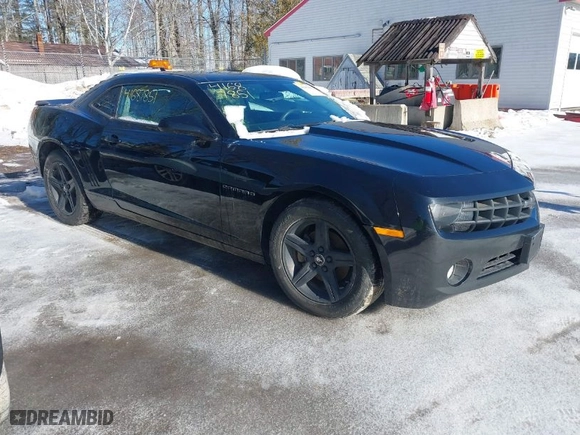 2010 Chevrolet Camaro 1LT with VIN 2G1FB1EV0A9105801, listed as a IAAI auction lot 41687851 with 116059 miles. Bid and sale history available at carsss.com. Image 1.