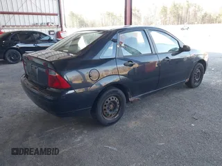 2007 Ford Focus S with VIN 1FAFP34N27W350658, listed as a IAAI auction lot 42012197 with 178,795 mi miles and . Bid and sale history available at carsss.com. Image 4.