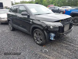 2023 Kia Seltos LX with VIN KNDEPCAAXP7414852, listed as a IAAI auction lot 42450060 with 13,157 mi miles and . Bid and sale history available at DreamBid. Image 1.