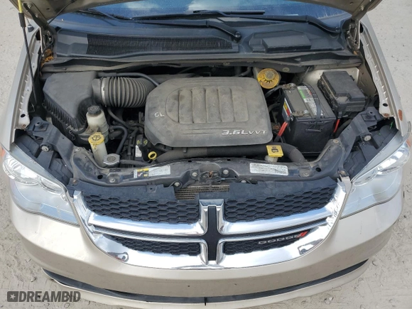 2015 Dodge Grand Caravan American Value Pkg with VIN 2C4RDGBG1FR641199, listed as a Copart auction lot 73400114 with 112,831 mi miles and Clean Title. Bid and sale history available at carsss.com. Image 12.