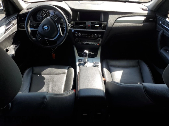 2015 BMW X3 xDrive28i z VIN 5UXWX9C55F0D47741, wystawiony jako Copart lot #58414685 z przebiegiem 83 793 mil mil oraz Szkoda całkowita • Salvage title. Historia ofert i sprzedaży dostępna na DreamBid. Obrazek 8.
