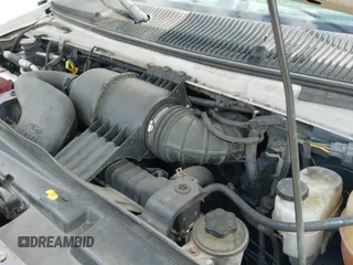 2011 Ford Econoline Cargo Commercial с VIN 1FTNE2EL2BDA18534, выставлен на аукционе IAAI как лот 43018094 с пробегом 218 000 миль миль и . История ставок и продаж доступна на DreamBid. Изображение 12.