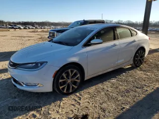 2015 Chrysler 200 C with VIN 1C3CCCCB3FN527646, listed as a Copart auction lot 42138125 with 203,105 mi miles and Salvage Title. Bid and sale history available at DreamBid. Image 1.