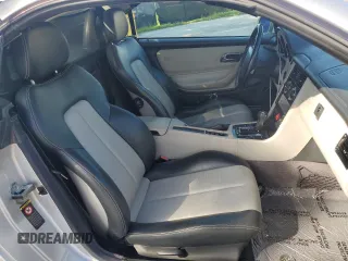 2000 Mercedes-Benz SLK-Class Kompressor with VIN WDBKK47F6YF164963, listed as a Copart auction lot 68790614 with 102,997 mi miles and Salvage Title. Bid and sale history available at carsss.com. Image 10.