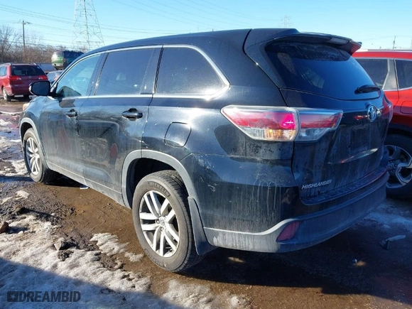 2016 Toyota Highlander LE with VIN 5TDBKRFH2GS236080, listed as a IAAI auction lot 41398580 with 309,094 mi miles. Bid and sale history available at carsss.com. Image 3.