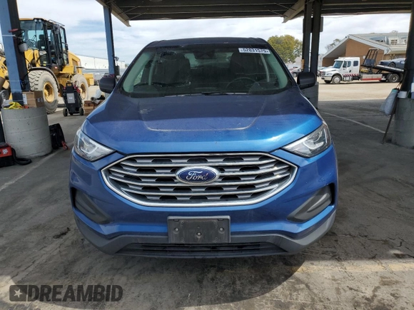 2020 Ford Edge SE z VIN 2FMPK3G99LBA14363, wystawiony jako Copart lot #52831575 z przebiegiem 122 382 mil mil oraz Tytuł czysty. Historia ofert i sprzedaży dostępna na DreamBid. Obrazek 5.