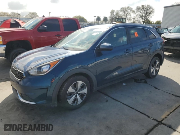2018 Kia Niro LX with VIN KNDCB3LC6J5206975, listed as a Copart auction lot 49488895 with 121,824 mi miles and Clean Title. Bid and sale history available at carsss.com. Image 1.