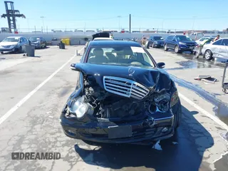 2005 Mercedes-Benz C 240 with VIN WDBRF61J15F622903, listed as a IAAI auction lot 41814269 with 60,841 mi miles and . Bid and sale history available at DreamBid. Image 6.