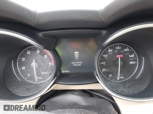 2019 Alfa Romeo Stelvio Ti z VIN ZASPAKBN4K7C43201, wystawiony jako IAAI lot #41121052 z przebiegiem 32 768 mil mil oraz . Historia ofert i sprzedaży dostępna na DreamBid. Obrazek 7.